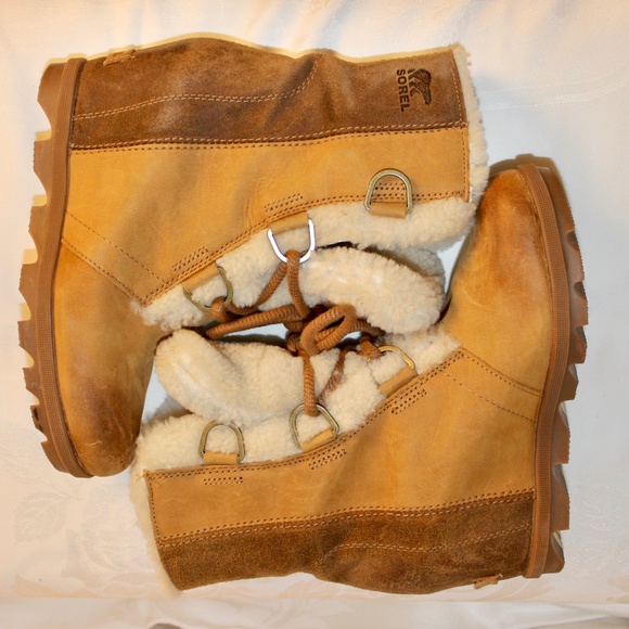 Sorel Joan of Arctic Wedge II Shearling boots - Picture 1 of 5